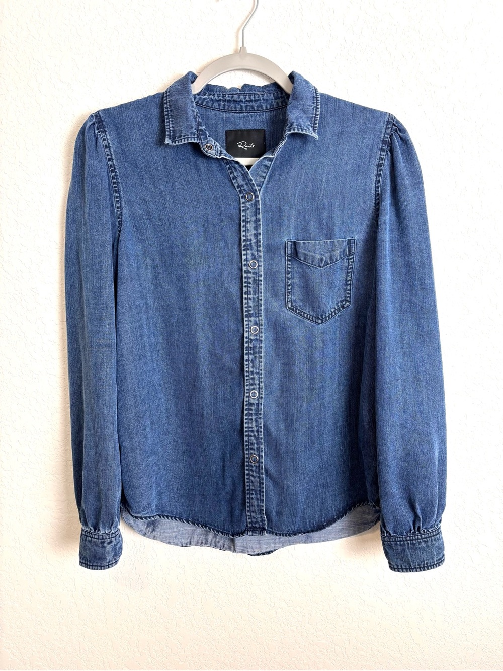 Rails Madelyn Long Sleeve Snap Front Denim Chambray Top Women’s Small Classic
